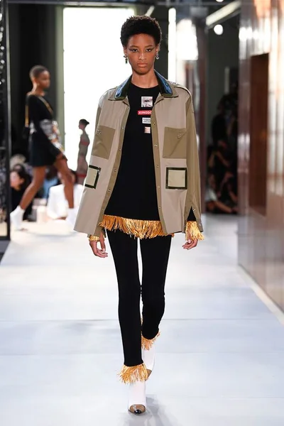 Look 89